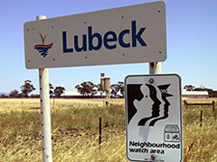(Photo © D. Nutting) Lubeck road sign