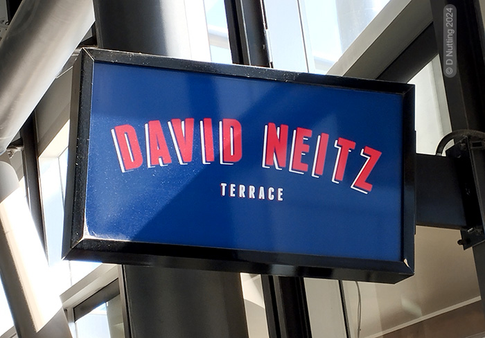 Photo &copy; D Nutting: sign