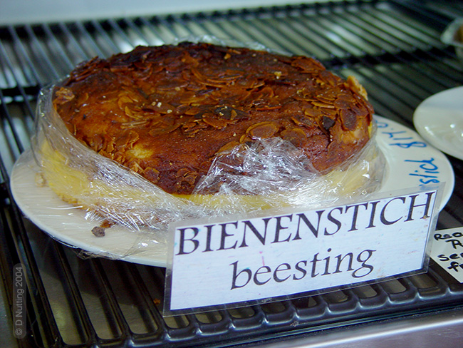 (Foto &copy; D. Nutting) Bienenstich (Kuchen)