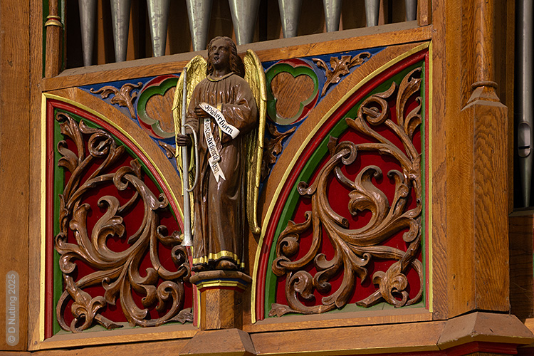 Photo &copy; D Nutting: church organ