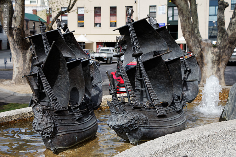 Photo: sculptures of Tasman's ships (copyright: D Nutting)