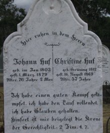 (Photo © D. Nutting) gravestone