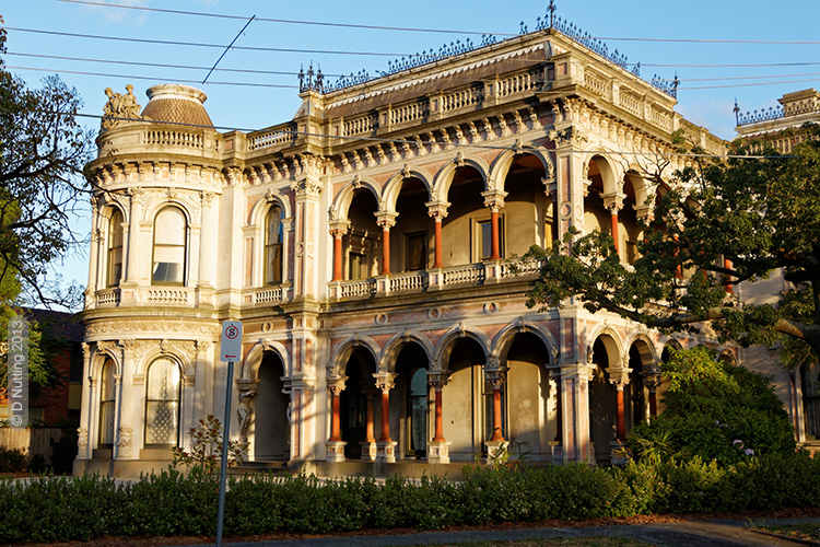 Foto &copy; D Nutting: Herrenhaus