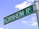 (Photo © D. Nutting) road sign