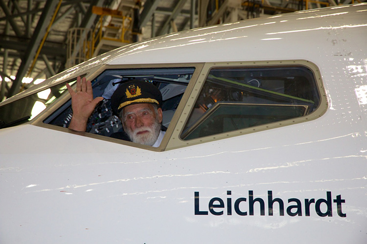 Photo: Ludwig Leichhardt in the new Qantas passenger jet (copyright: Robyn Muche)