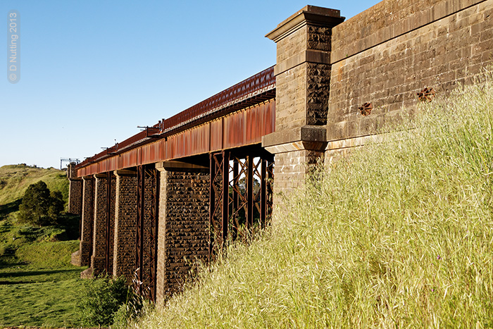 Foto (&copy; D Nutting): Viadukt