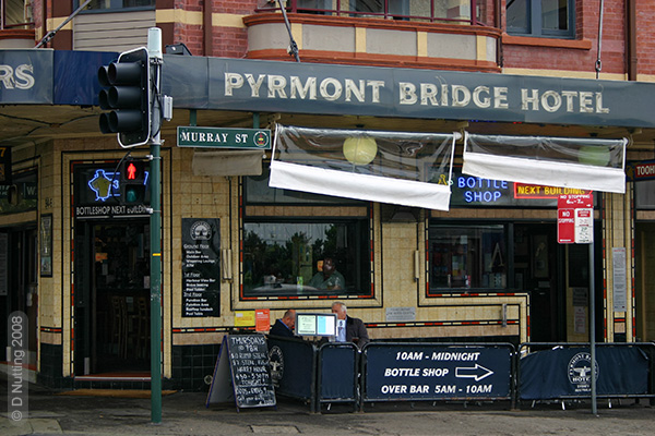 (Photo &copy; D. Nutting) pub/hotel