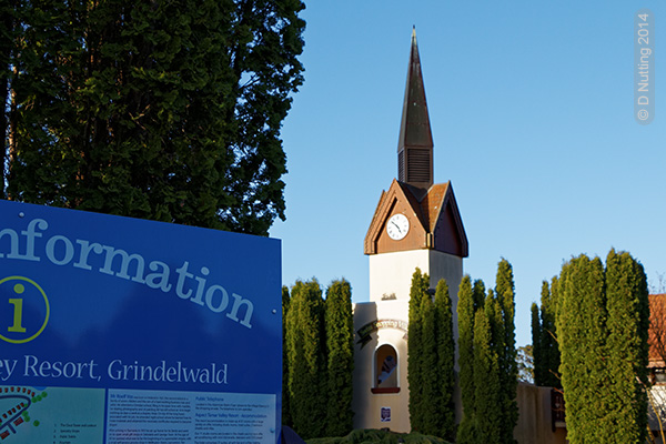 (Photo &copy; D. Nutting) resort sign