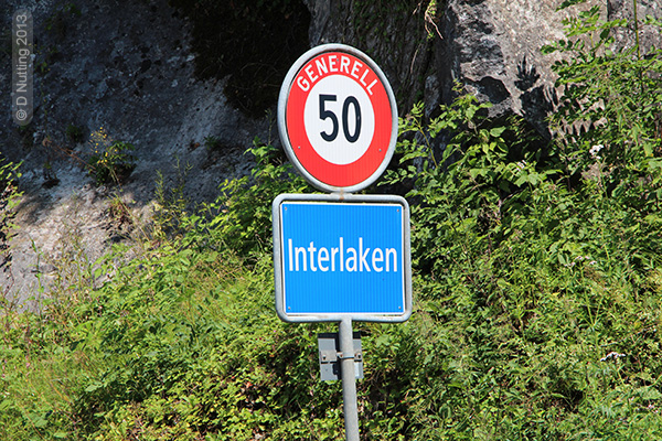 (Photo &copy; D. Nutting) road sign