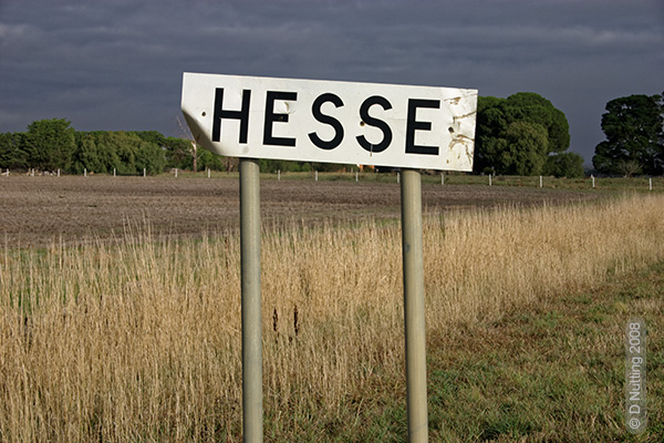 (Photo © D Nutting) Hesse placename sign