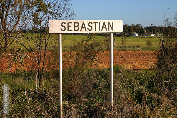 Photo copyright D Nutting: place name sign