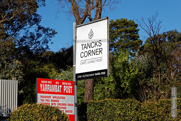 (Photo © D Nutting) sign