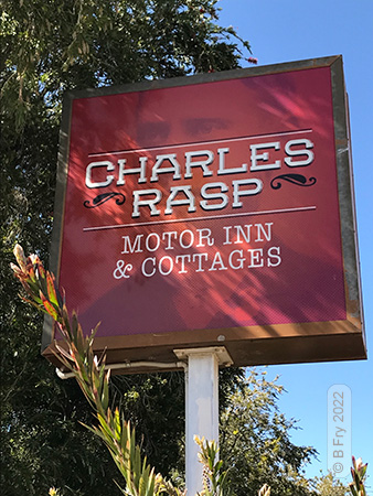 Photo &copy; B Fry: motel sign