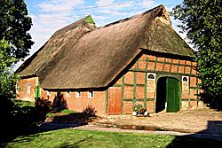 (Photo © D. Nutting) barn