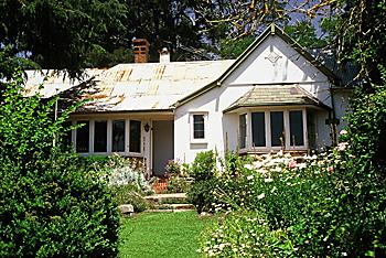 (Photo © D. Nutting) Heysen's home
