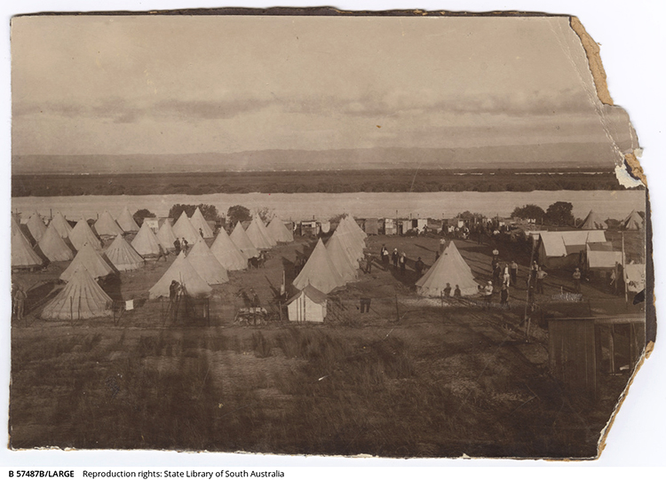 Foto: Internierungslager